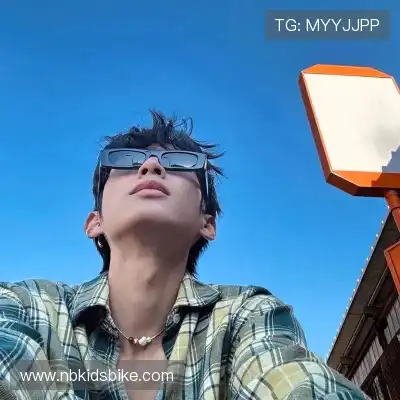 姬铃含 姬铃含